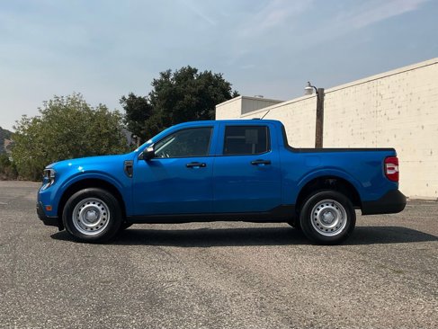 New 2025 Ford Maverick XL image 3