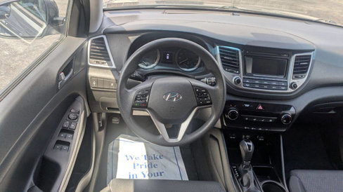 Used 2017 Hyundai Tucson SE image 35