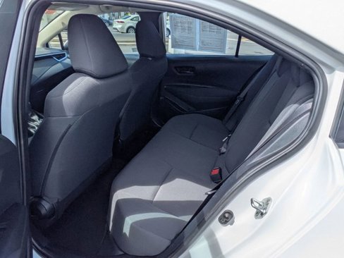 Used 2022 Toyota Corolla LE image 14
