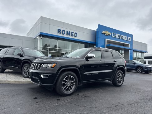 Used 2017 Jeep Grand Cherokee Limited image 1