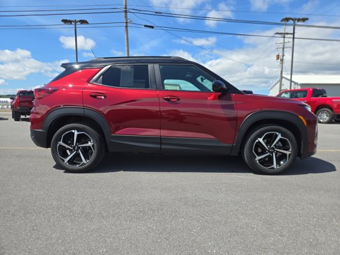 Used 2023 Chevrolet TrailBlazer RS w/ Convenience Package image 2
