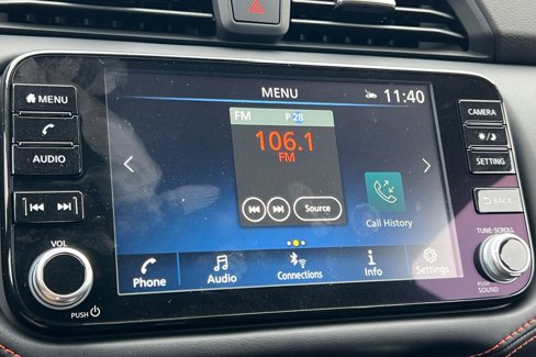New 2025 Nissan Versa SR w/ Trunk Package image 14