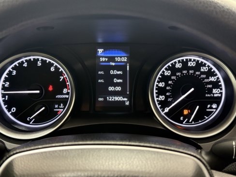Used 2021 Toyota Camry LE image 22
