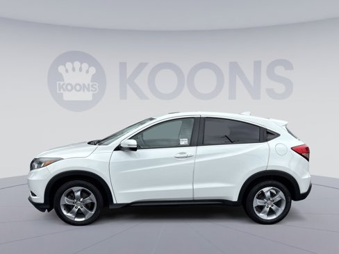 Used 2017 Honda HR-V EX image 2