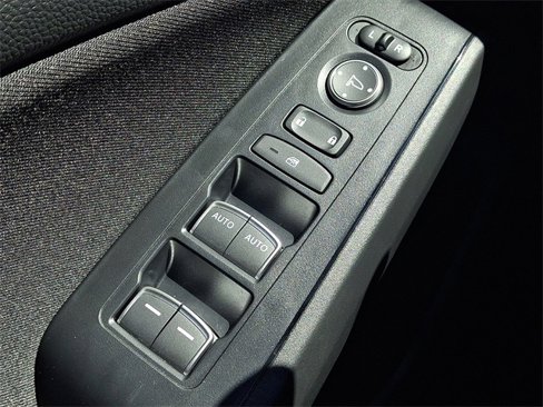 Certified 2025 Honda Civic Sport image 25