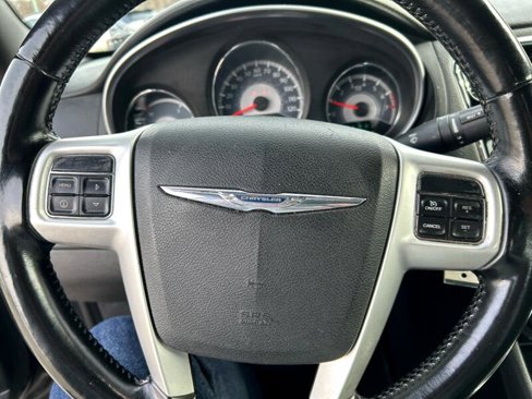 Used 2012 Chrysler 200 Touring image 16