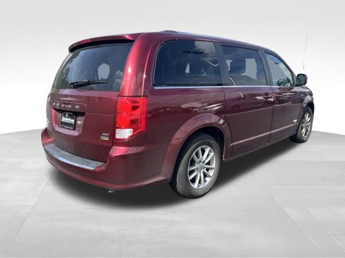 Used 2019 Dodge Grand Caravan SXT image 7