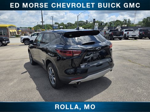 Used 2023 Chevrolet Blazer LT w/ Driver Confidence Package image 5