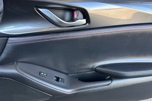 Used 2017 MAZDA MX-5 Miata RF Grand Touring image 20