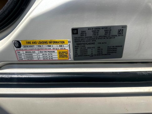 Used 2012 GMC Acadia Denali image 26