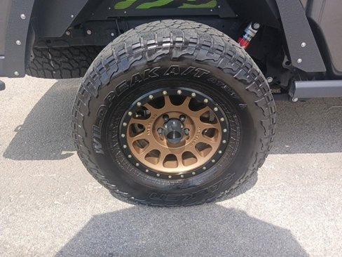 Used 2020 Jeep Gladiator Rubicon image 14