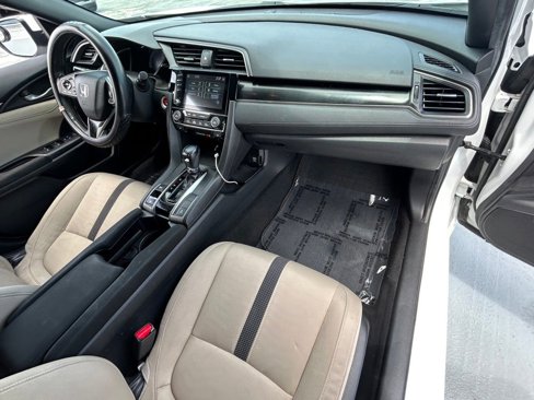 Used 2020 Honda Civic EX image 18