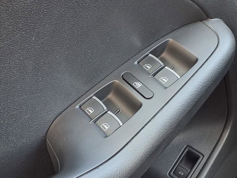 Used 2015 Volkswagen Jetta SE image 20