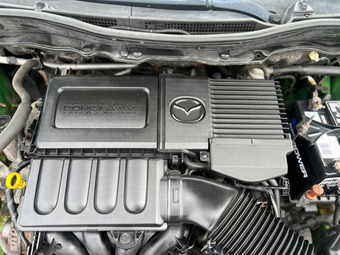 Used 2013 MAZDA MAZDA2 Touring image 40
