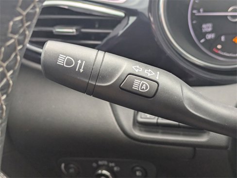 Used 2021 Buick Encore GX Select w/ Advanced Technology Package image 29