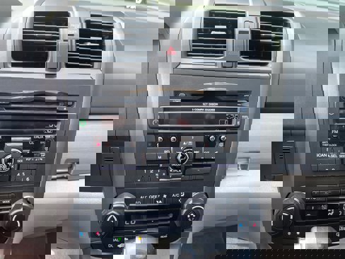 Used 2010 Honda CR-V EX-L image 31