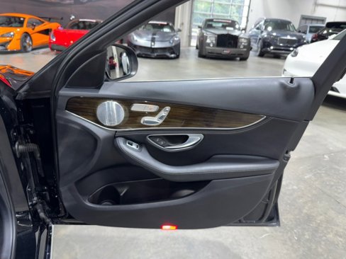 Used 2015 Mercedes-Benz C 300 4MATIC Sedan image 61