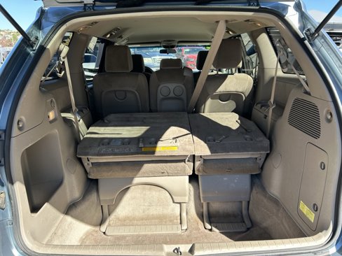 Used 2010 Toyota Sienna LE image 23
