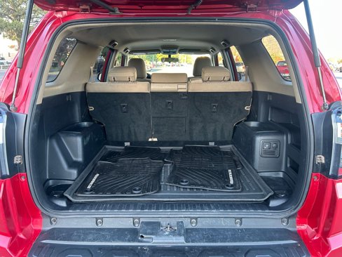 Used 2014 Toyota 4Runner SR5 image 25