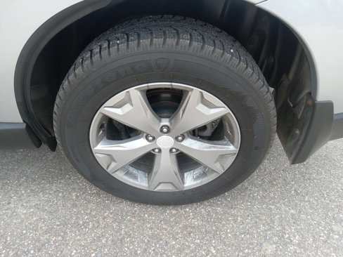 Used 2015 Subaru Forester 2.5i w/ Alloy Wheel Package image 9