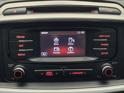 Used 2016 Kia Sorento EX image 25