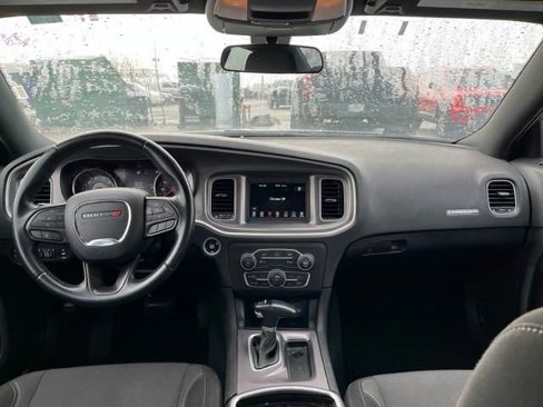 Used 2022 Dodge Charger SXT image 38