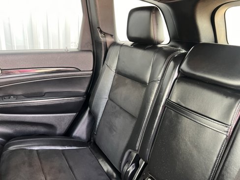 Used 2020 Jeep Grand Cherokee Altitude image 30