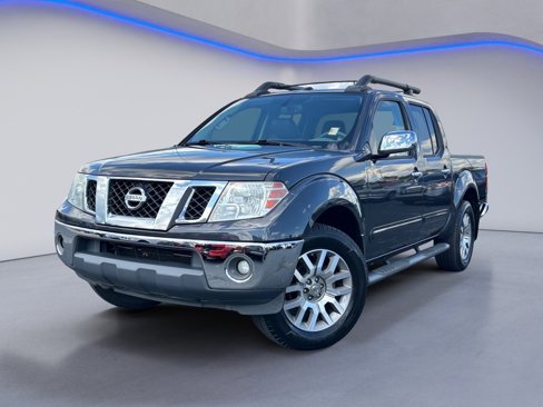 Used 2012 Nissan Frontier SL image 2