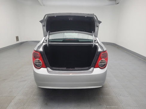 Used 2015 Chevrolet Sonic LT image 29