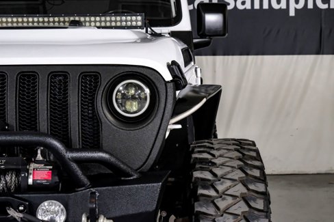 Used 2018 Jeep Wrangler Unlimited Sahara image 39