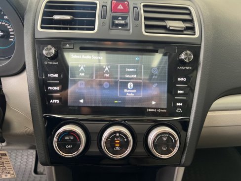 Used 2017 Subaru Forester 2.5i Premium image 24
