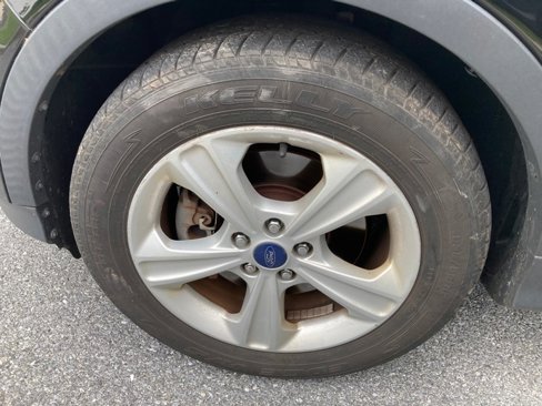 Used 2016 Ford Escape SE w/ Equipment Group 201A image 18