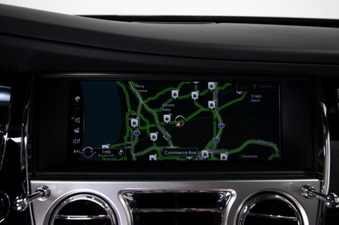 Used 2018 Rolls-Royce Dawn image 28