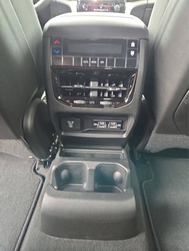 New 2025 Jeep Grand Cherokee L Laredo w/ Luxury Tech Group I image 29