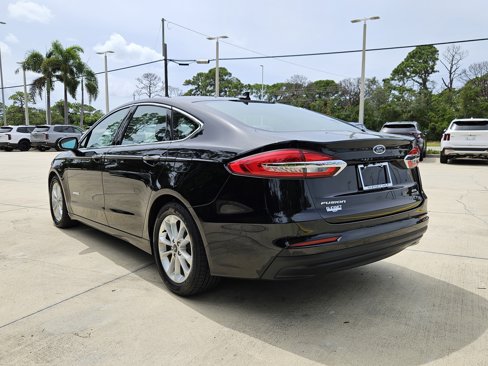 Used 2019 Ford Fusion SEL image 5