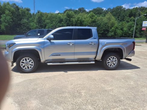 New 2025 Toyota Tacoma SR5 image 2