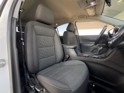 Used 2020 Chevrolet Equinox LT image 45