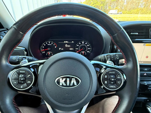 Used 2021 Kia Soul Turbo image 24