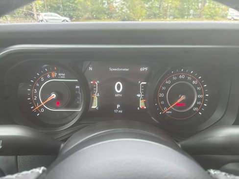 New 2025 Jeep Gladiator Rubicon image 24