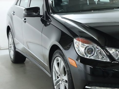 Used 2011 Mercedes-Benz E 350 4MATIC Sedan image 9