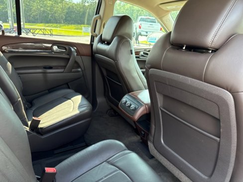 Used 2014 Buick Enclave Leather image 15