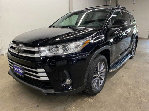 Used 2019 Toyota Highlander XLE image 8