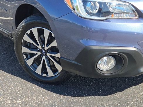 Used 2016 Subaru Outback 2.5i Limited w/ Popular Package #4 image 3