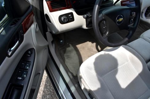 Used 2008 Chevrolet Impala LS image 20