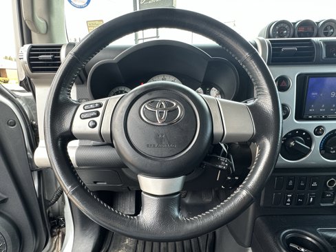 Used 2007 Toyota FJ Cruiser 4WD image 25