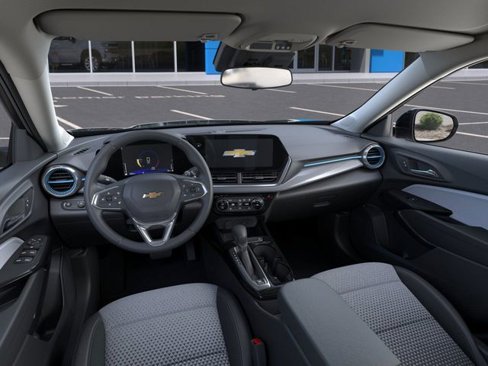 New 2025 Chevrolet Trax LT image 15