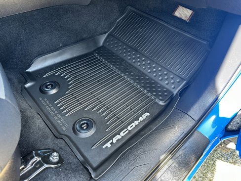 Used 2020 Toyota Tacoma TRD Off-Road image 24