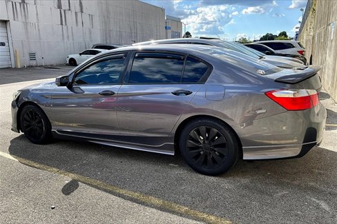 Used 2015 Honda Accord EX image 3