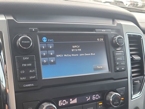 Used 2018 Nissan Titan SV w/ Chrome Package image 19