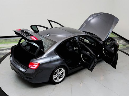 Used 2017 BMW 320i Sedan image 37